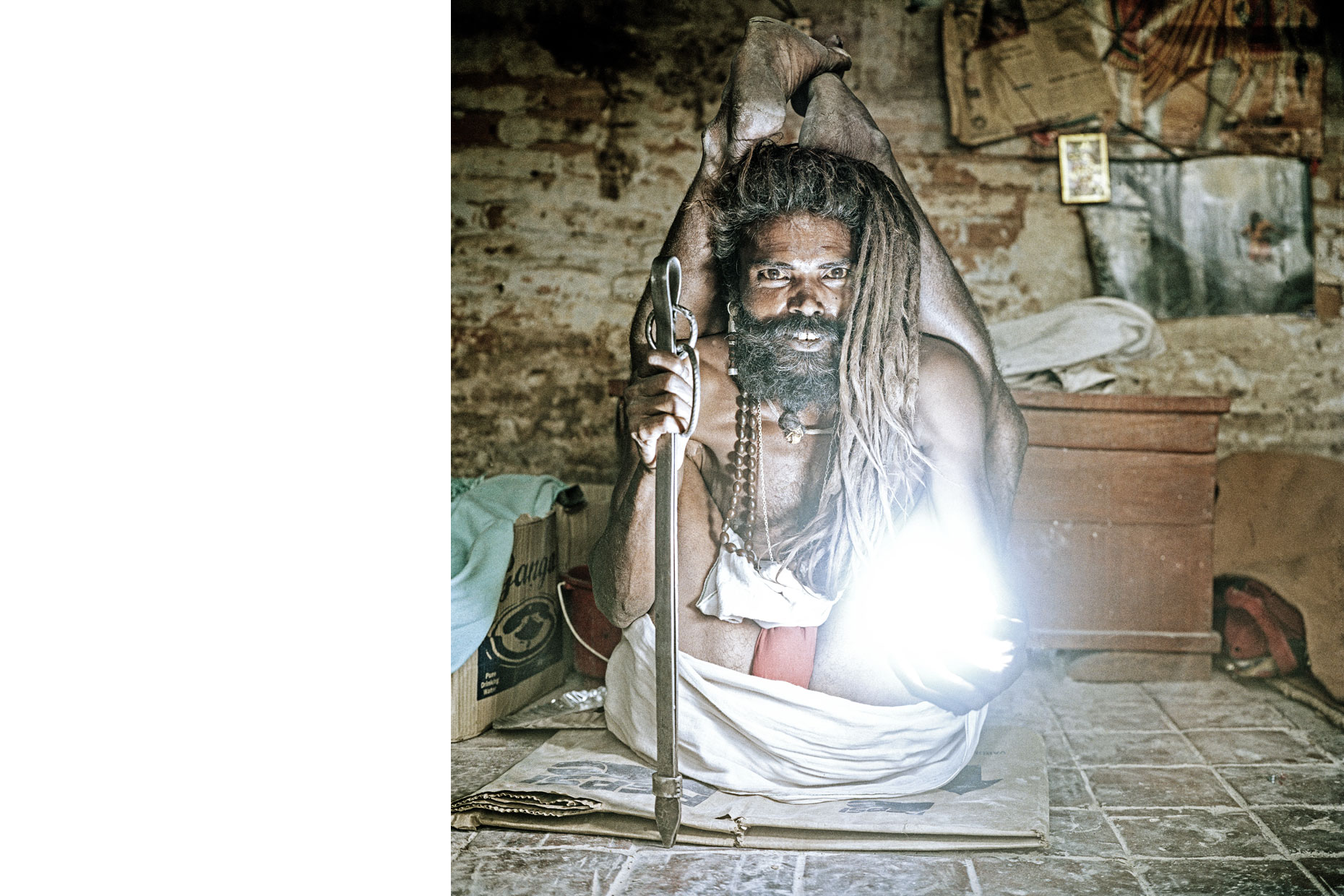 sadhu-204